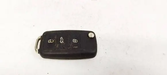 Volkswagen Golf VI Ignition key/card 