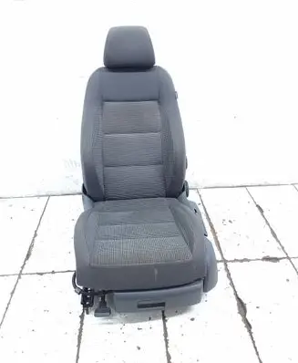 Volkswagen Touran I Front driver seat 1T1465AD