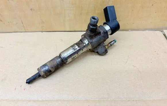 Peugeot 508 Fuel injector 50274V05 9802448680
