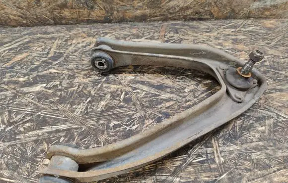 Mercedes-Benz SL R107 Front lower control arm/wishbone