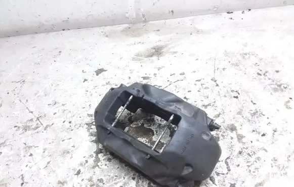 Volkswagen Touareg I Front brake caliper
