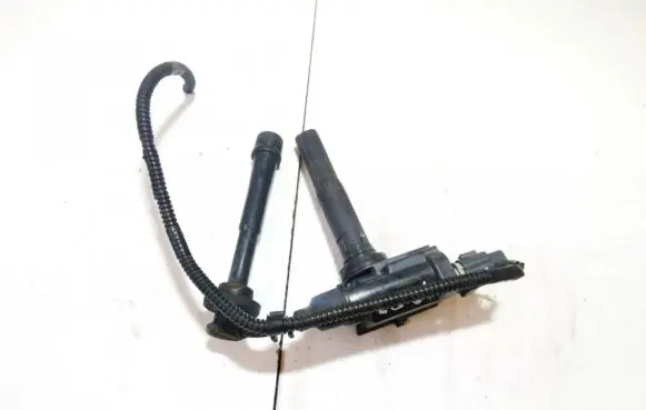 Suzuki Swift I High voltage ignition coil 83e167072104