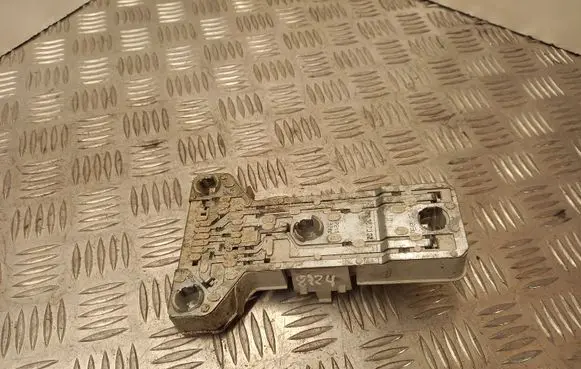 Tail light part