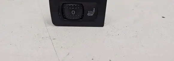 Volkswagen Golf IV Seat heating switch 1J0963563B