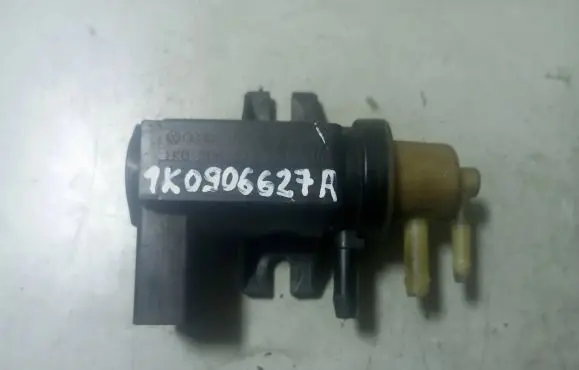 Volkswagen PASSAT B6 Vacuum valve 1K0906627A