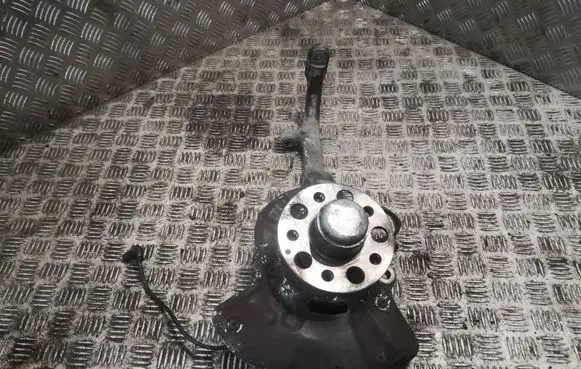 Mercedes-Benz S W221 Front wheel hub 2213322901 A2213322901