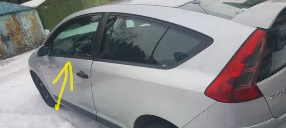 Citroen C4 I Front door window/glass (coupe) 