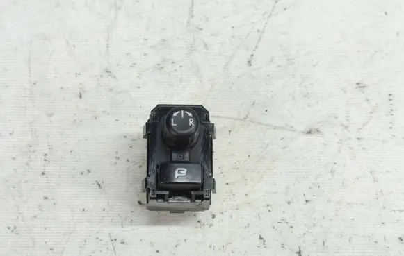 Subaru Forester SJ Wing mirror switch 83061FJ000