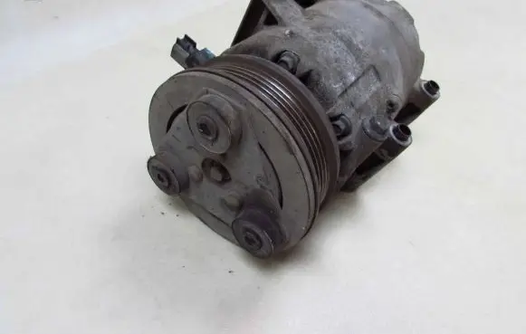 Volvo V50 Air conditioning (A/C) compressor (pump) 3M5H-19D629-RG 52289