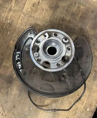 Mercedes-Benz EQC Rear wheel hub FEQWF