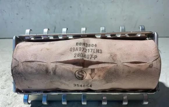Honda Accord Passenger airbag BBN3804 280407P 49A07217LH3