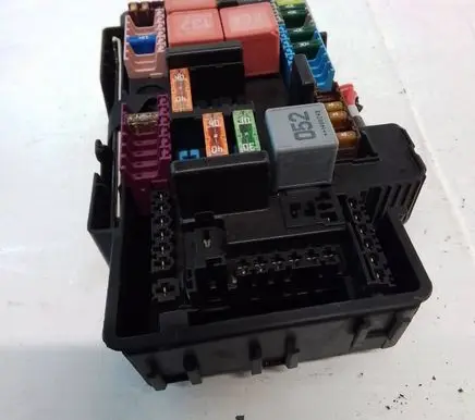 Mercedes-Benz C W205 Fuse box set
