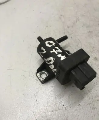 Renault Laguna II Turbo solenoid valve