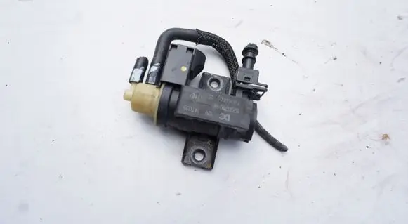 Nissan X-Trail T32 Turbo solenoid valve 8200790180