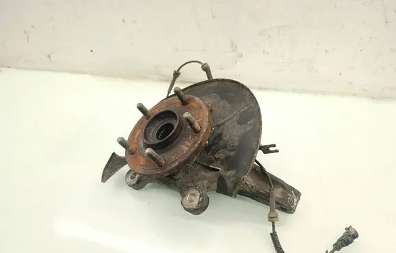 Dodge Grand Caravan Front wheel hub 