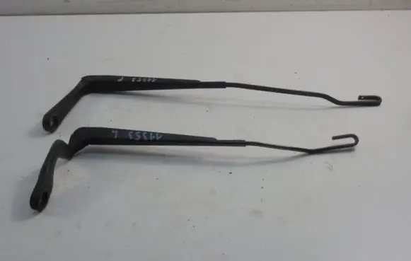 Skoda Fabia Mk1 (6Y) Front wiper blade arm 6Y1955409