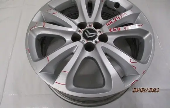 Citroen C5 Aircross R17 alloy rim 9673602580