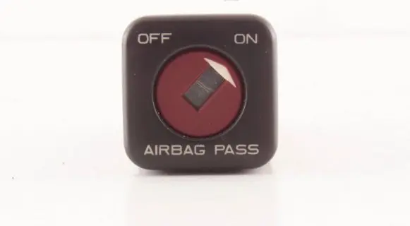 Passenger airbag on/off switch