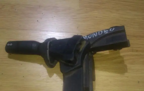 Ford Mondeo MK I Wiper control stalk 95BG13B302Aa