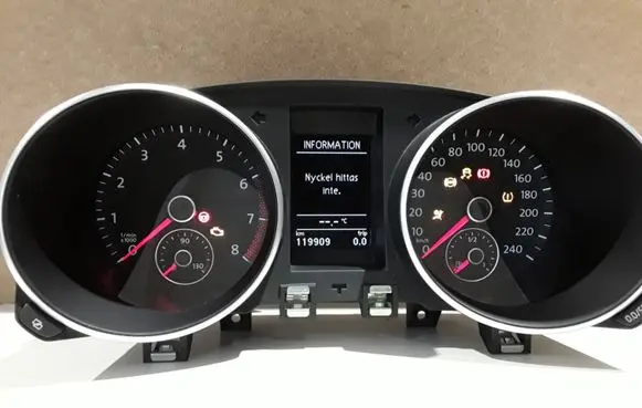 Volkswagen Golf VI Speedometer (instrument cluster) 5K0920872