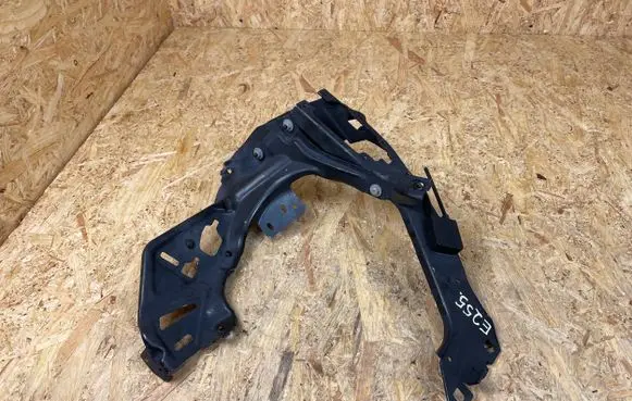 Mini One - Cooper F56 F55 Headlight/headlamp mounting bracket 7301599 7307873