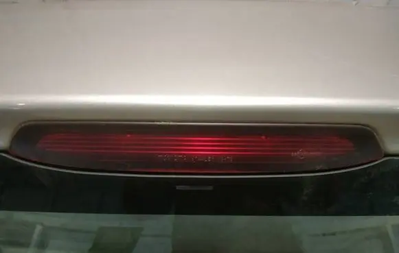 Toyota Corolla Verso E121 Third/center stoplight 