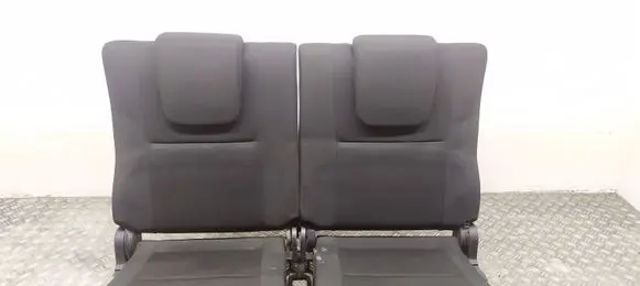 Toyota Corolla Verso AR10 Rear seat 