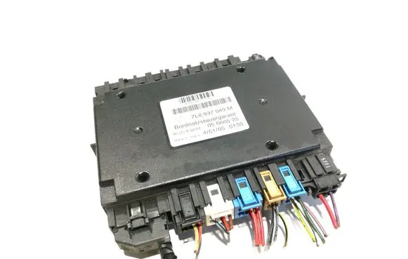 Volkswagen Touareg I Comfort/convenience module 7L6937049M 05066525 H51S3001