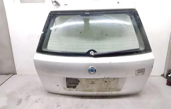 Skoda Fabia Mk1 (6Y) Tailgate/trunk/boot lid