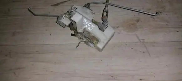 Mazda MX-3 Front door lock