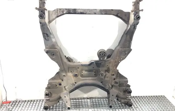 Mercedes-Benz Vito Viano W447 Front subframe 