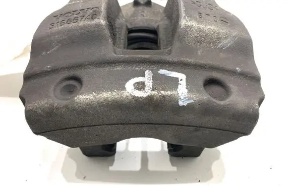 Volvo S90, V90 Front brake caliper 31665740
