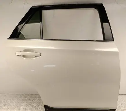 Subaru Outback (BS) Rear door 