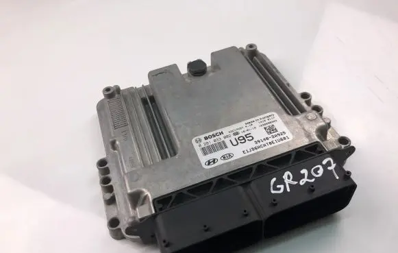 KIA Ceed Engine control unit/module ECU 391402A925 0281033002