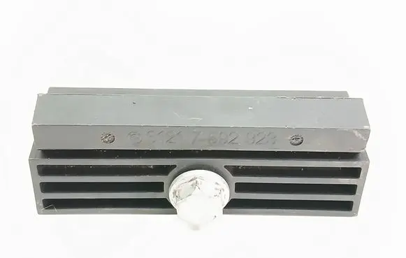BMW 5 F10 F11 Battery bracket 7592923