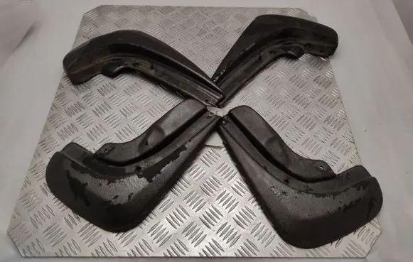 Jeep Grand Cherokee Front mudguard 5811 5911