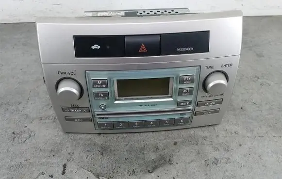 Toyota Corolla Verso E121 Radio/CD/DVD/GPS head unit 