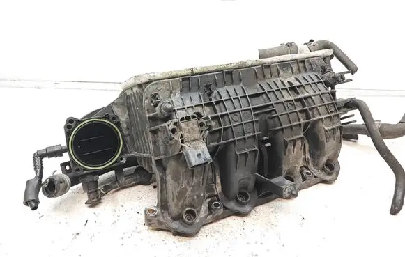 Audi S1 Intake manifold 04E145749 04E129711