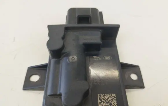 Land Rover Range Rover Sport L494 Fuel injection pump control unit/module HPLA9D370BA A2C39933100 91720575
