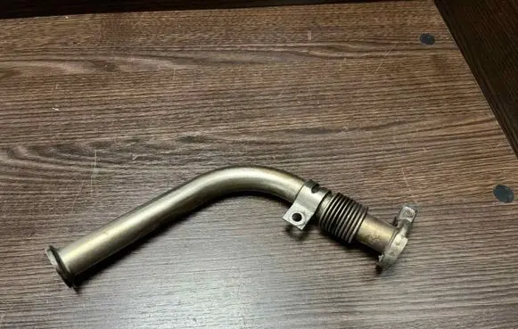 Mercedes-Benz Sprinter W901 W902 W903 W904 EGR valve line/pipe/hose