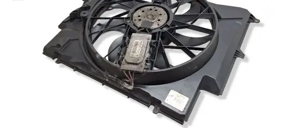 BMW 1 E82 E88 Electric radiator cooling fan 7801993