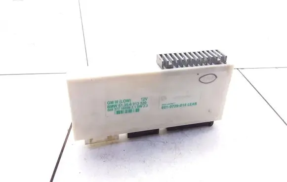 BMW 5 E39 Central body control module 61356913520 608377