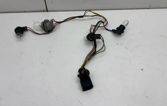 Audi Q5 SQ5 Rear tail light wiring loom 8R0945221A 3B0973813