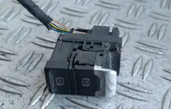 Audi A4 S4 B8 8K Hand parking brake switch 8K2927225C