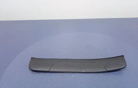 Toyota Camry Front sill (body part) 67916-33120