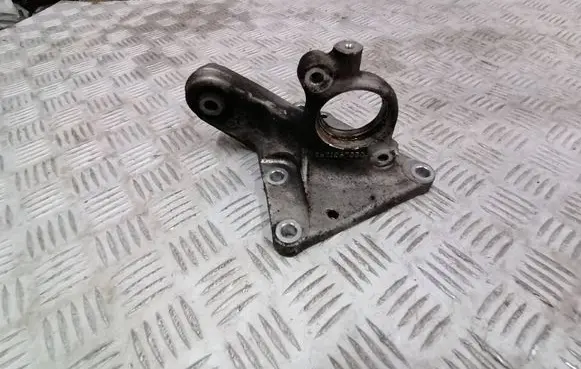Peugeot 508 RXH Driveshaft support bearing bracket 9671267880