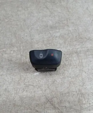 Renault Megane I Central locking switch button 841242B 97155