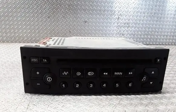 Peugeot Partner Radio/CD/DVD/GPS head unit PSARCD10002