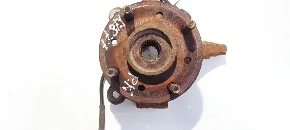 Volvo S40, V40 Front wheel hub