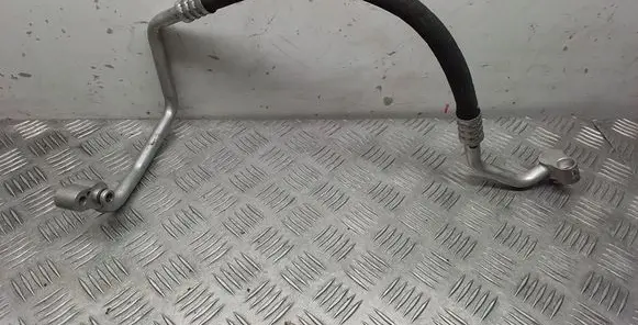 Air conditioning (A/C) pipe/hose